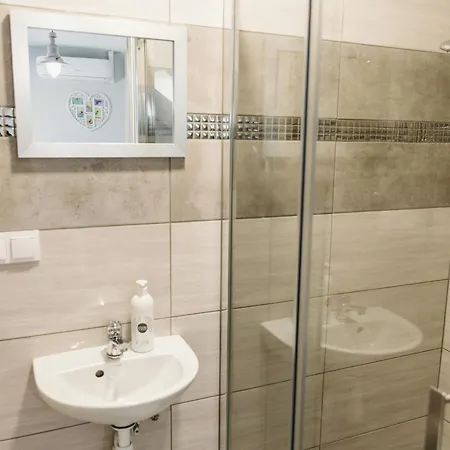 ベッド・アンド・ブレックファスト Zagroda Borowo